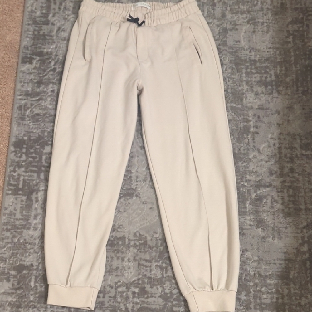 Zara boy's Off-White Jogger Pants